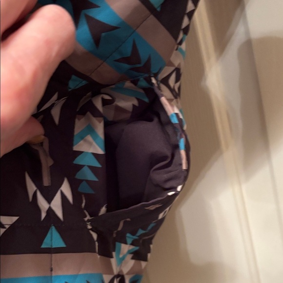 Women's Patterned Utility Jacket - Picture 5 of 6